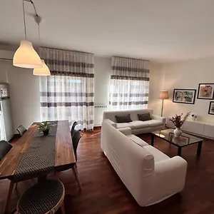 https://casa-terrazza-del-sole.catania-hotels.net